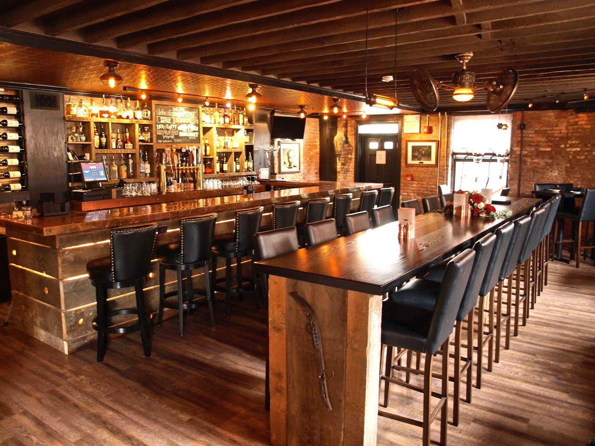 Cornerstone Inn Washington Bagian luar foto